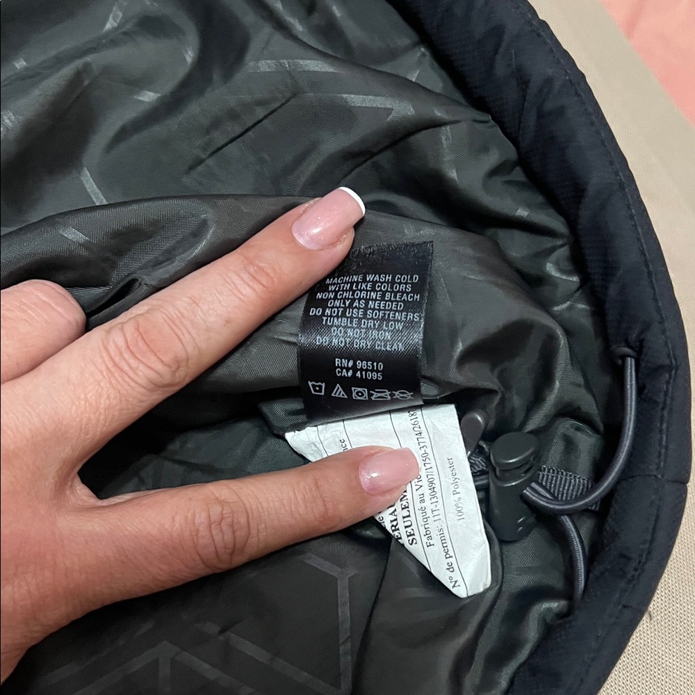 Under Armour Black Puffer Jacket Men’s Large Full Zip Quilted Athletic Coat - Picture 7 of 7